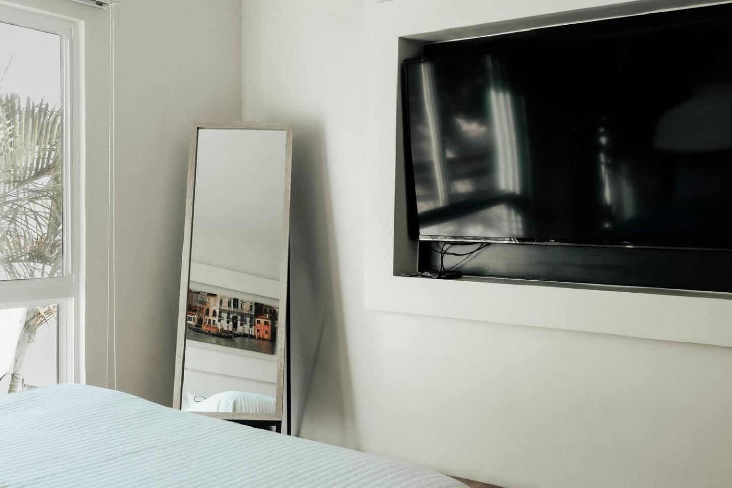 Studio 112 - Stay In Style, Stay Central Ensenada Ngoại thất bức ảnh
